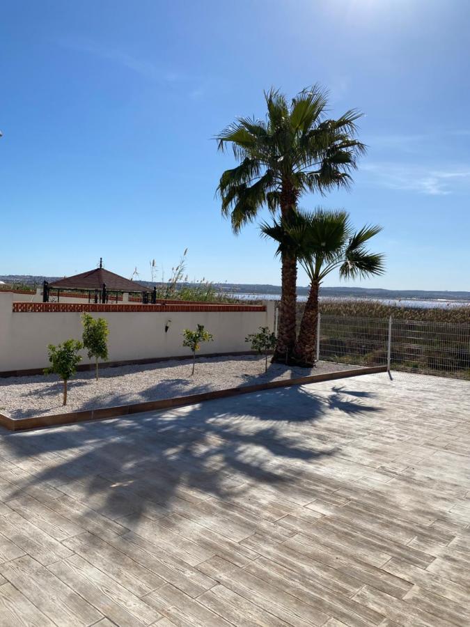 Pink Lagoon Villa Torrevieja Bagian luar foto