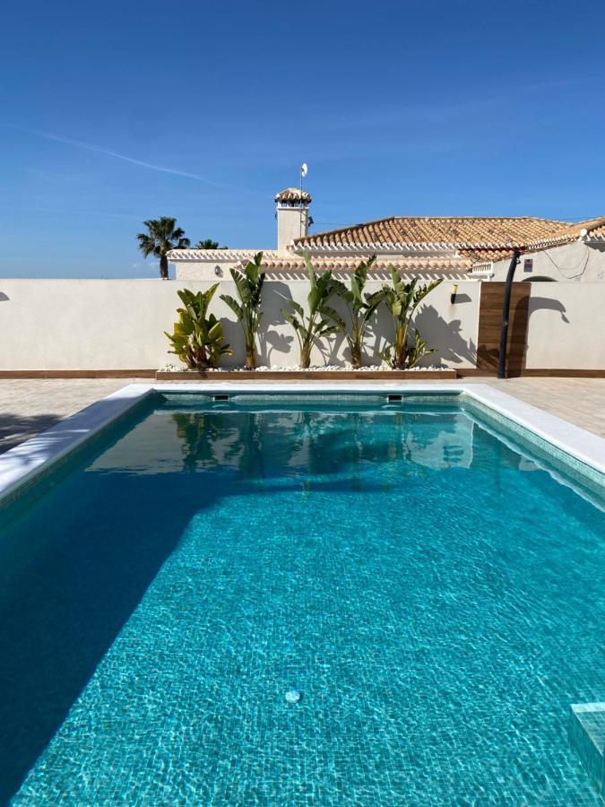 Pink Lagoon Villa Torrevieja Bagian luar foto