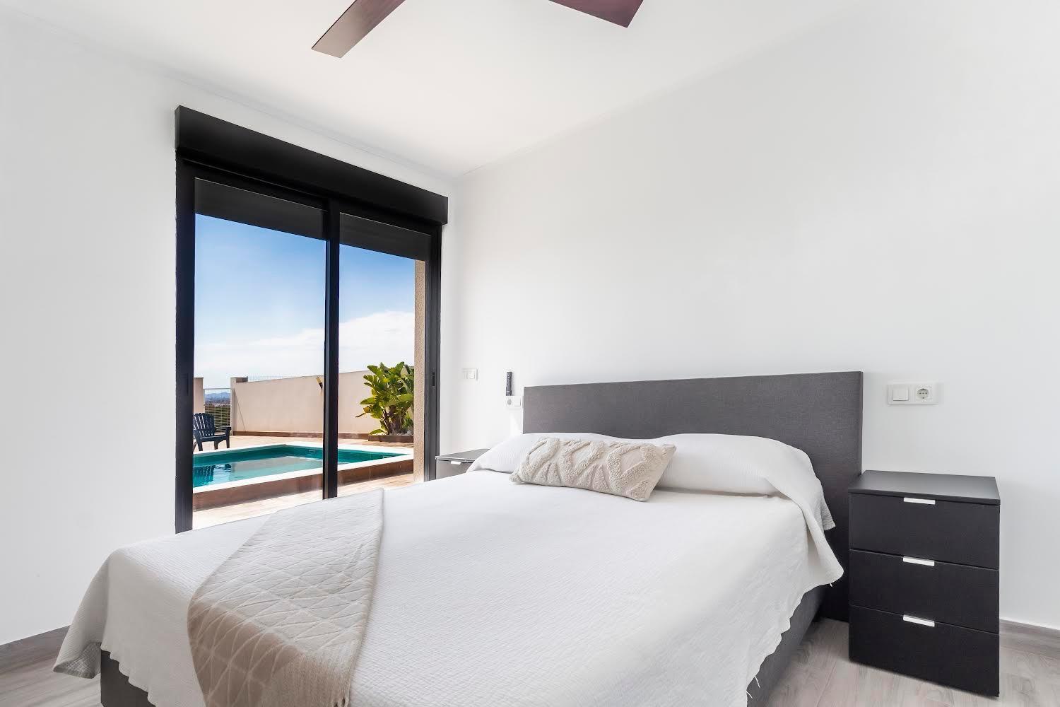 Pink Lagoon Villa Torrevieja Bagian luar foto